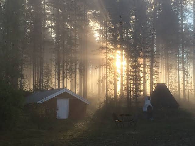 Stormyrbergets lantgard bed and breakfast pitea