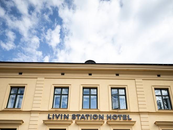 Livin station