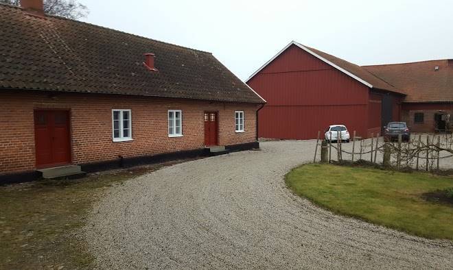 Eksholmens gard