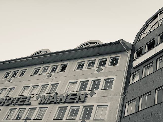 Hotel manen