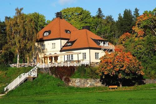 Grinda Stugby & Vandrarhem Image