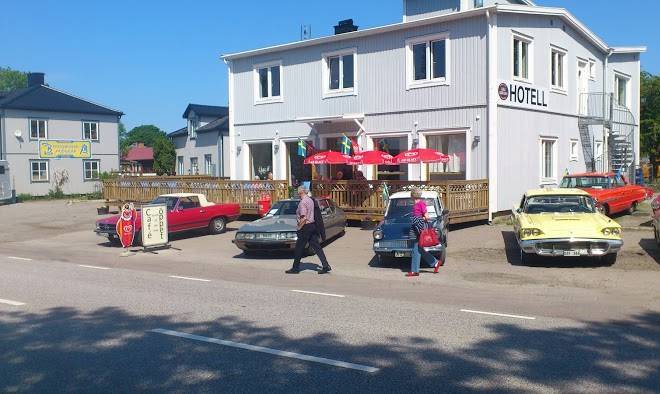 Norrskedika hotel old hardware store