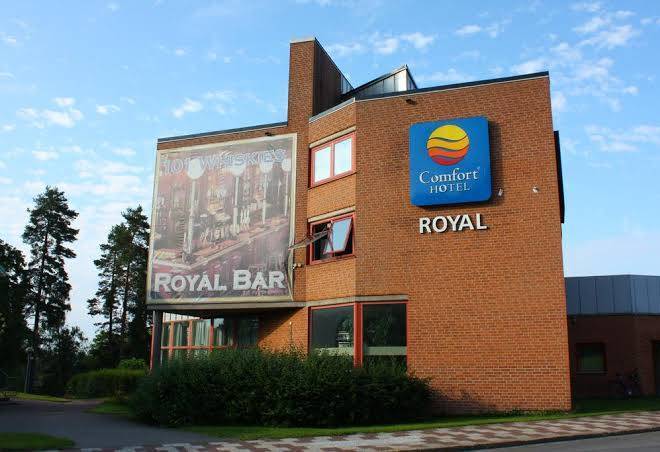 First hotel royal