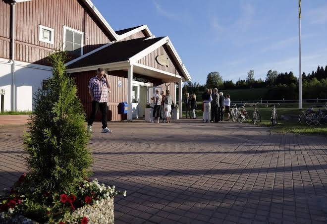 Natra motell & restaurang