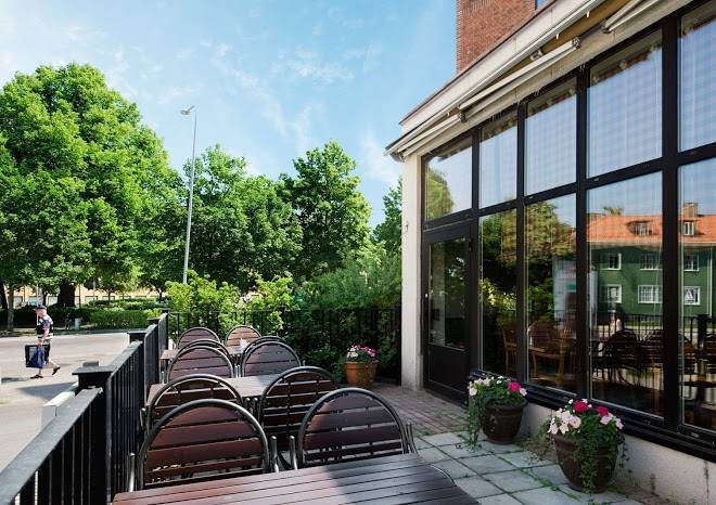 Sure Hotel Studio by Best Western Esplanade