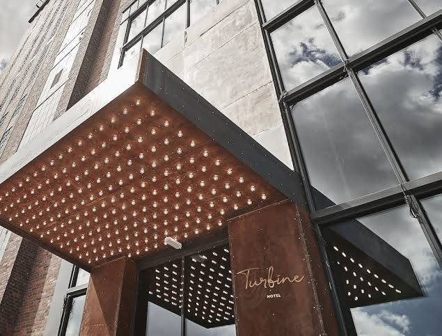 Turbine hotel
