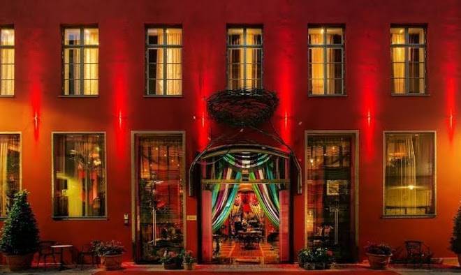 Dorsia hotel & restaurant