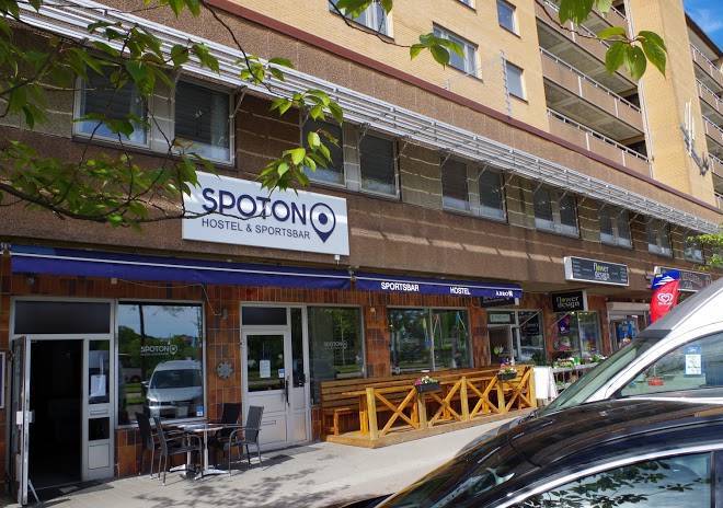 Spoton Hostel & Sportbar
