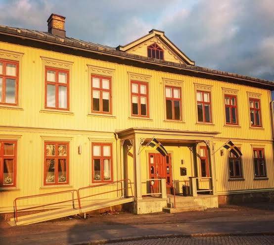 Jarnvagshotellet i skara kb