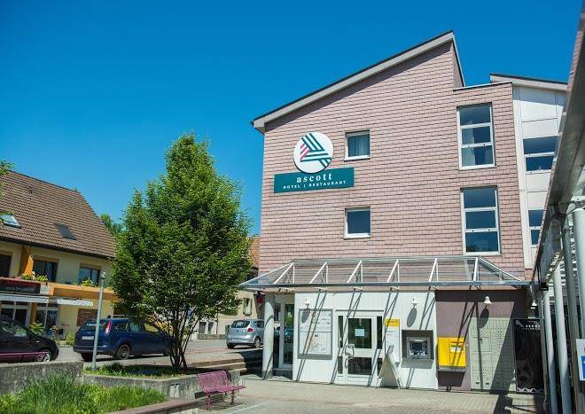 Ascott hotel & restaurant