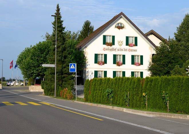 Romantik hotel zu den drei sternen