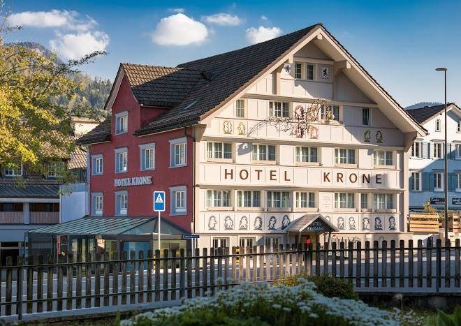 Hotel restaurant krone