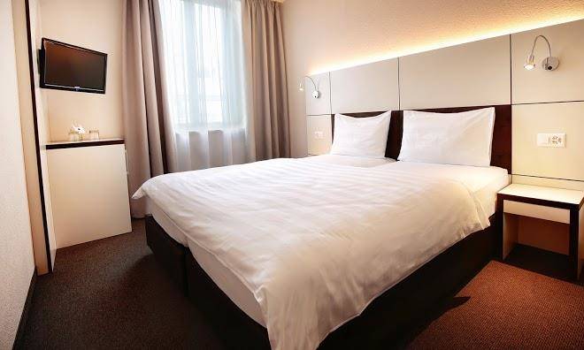 B smart motel basel
