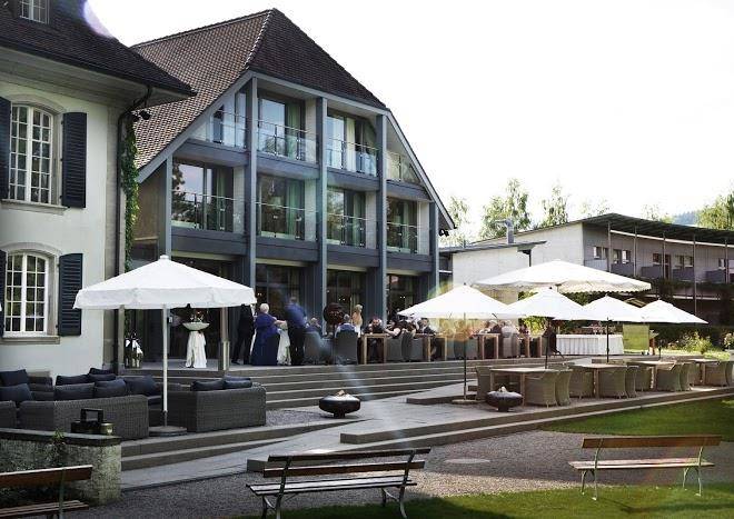 Schloss Hunigen Image