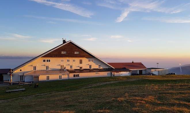Hotel chasseral