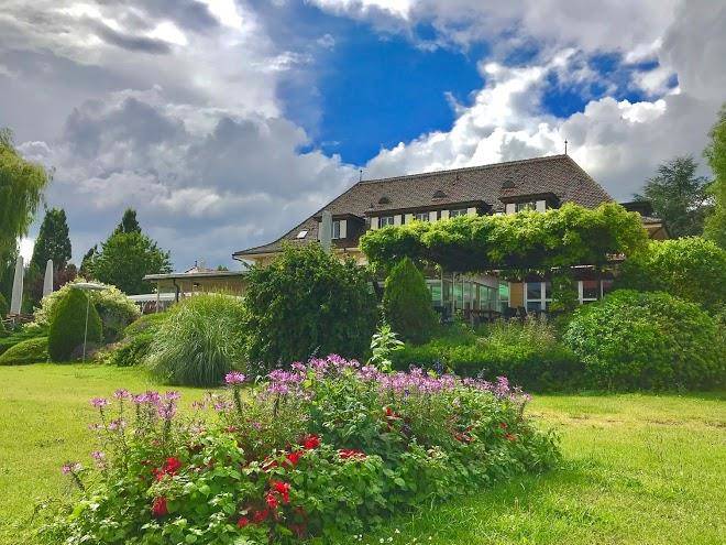 Hotel jean jacques rousseau