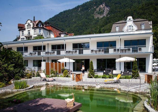 Carlton Europe Vintage Image