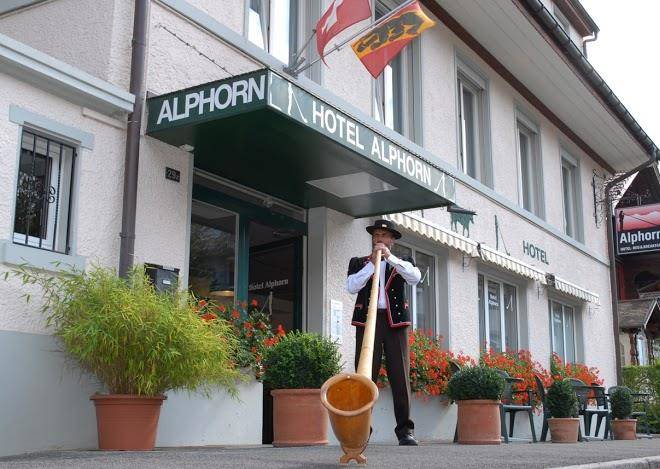 Hotel bed & breakfast alphorn