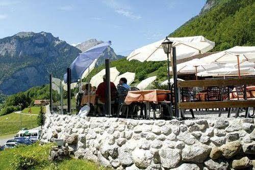 Saumertaverne