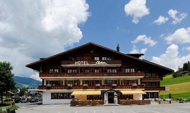 Hotel restaurant alphorn