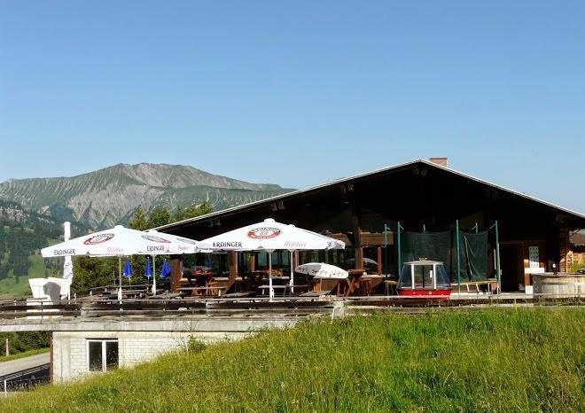 Snow beach lodge