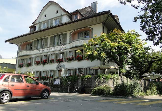 Hotel restaurant weisses kreuz
