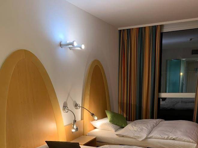B&b hotel lully