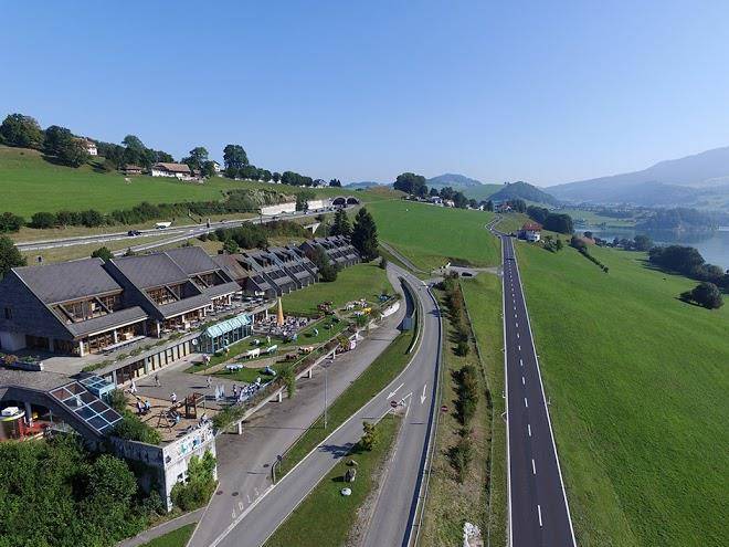 Drive in motel de la gruyere