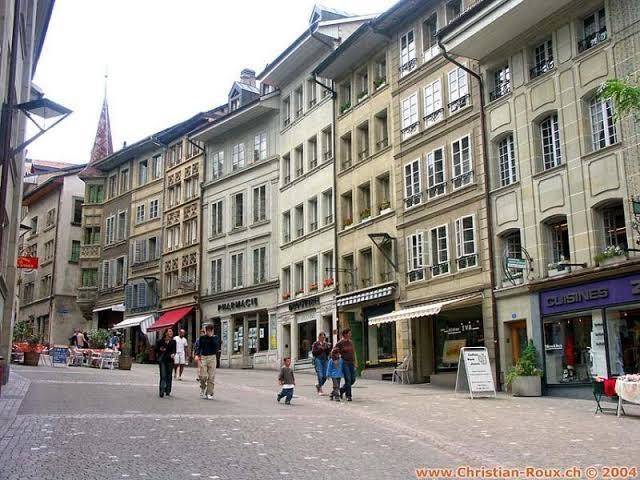 Hotel Du Faucon Image