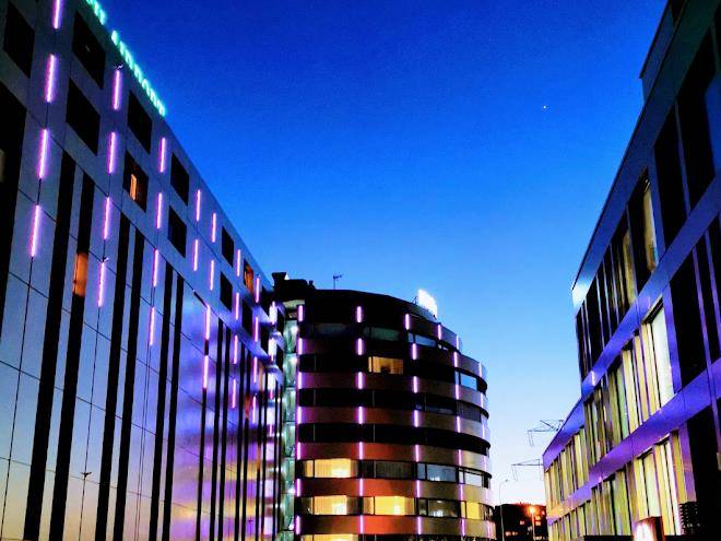 Nash airport hotel