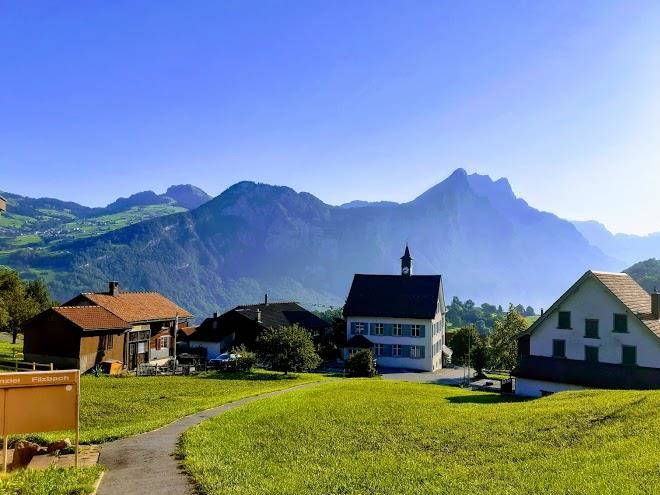 Hotel Restaurant Kerenzerberg Image