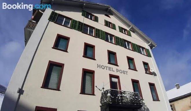 Hotel post cunter