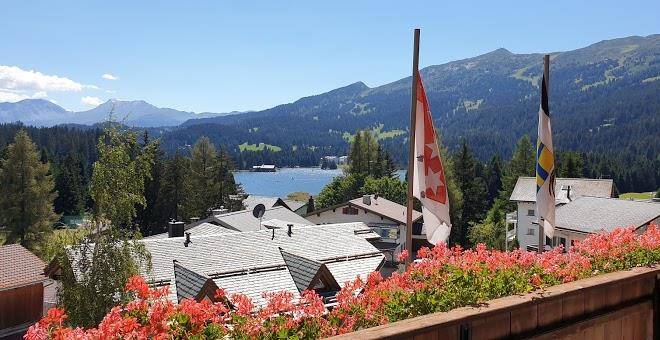 Hotel waldhaus am see valbella