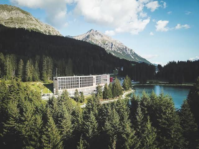 Revier hotels mountain lodge lenzerheide