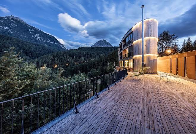 Hotel arnica scuol