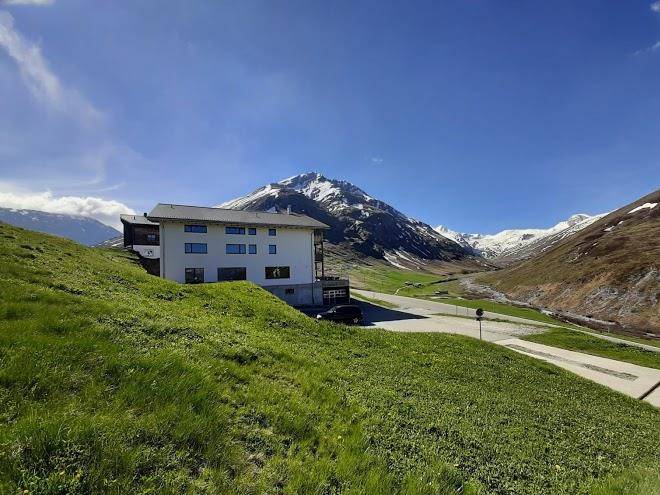 Hotel avers