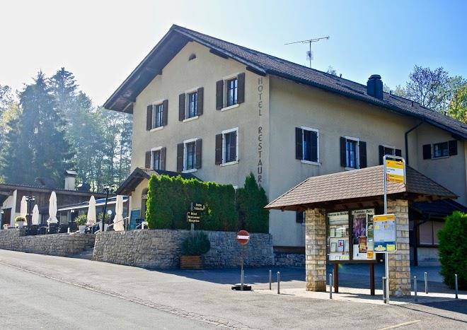 Hotel restaurant les grottes
