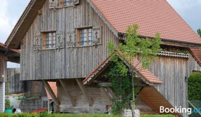 Spycher hinderfeld