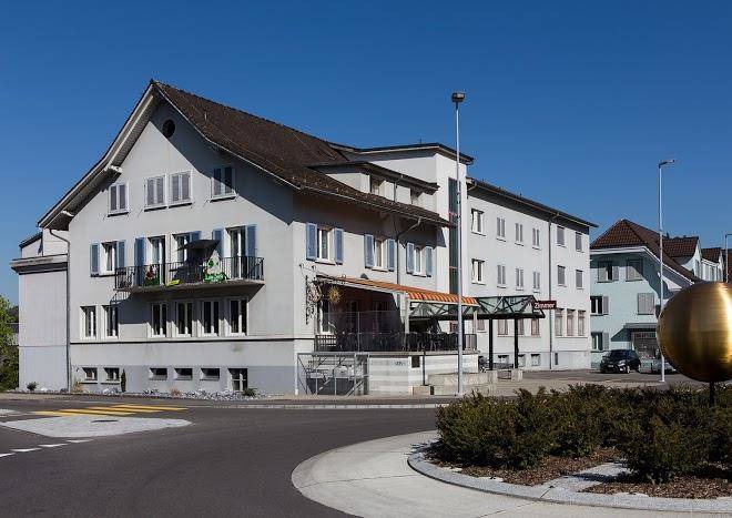 Hotel restaurant sonne