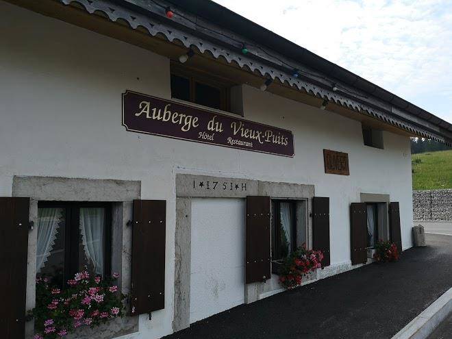 Auberge du vieux puits