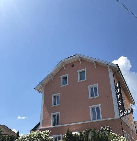 Hotel Restaurant Edelweiss Image