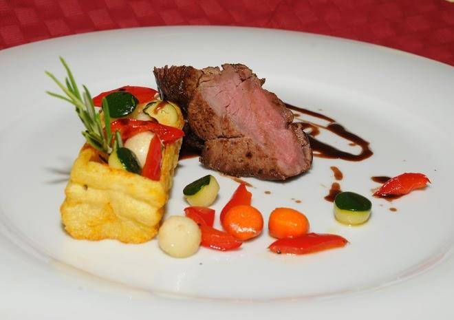 Restaurant born
