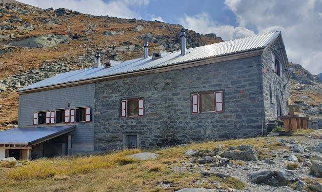 Capanna Adula Utoe Image