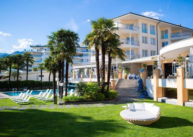 Hotel Eden Roc Image