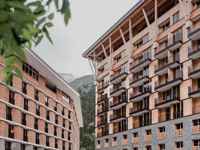 Radisson Blu Hotel Reussen Andermatt Image