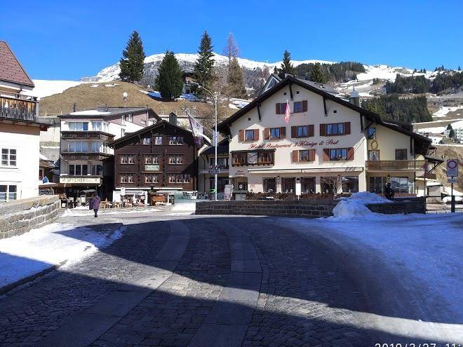 Schweizerhof central