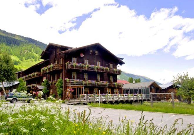 Hotel restaurant joopi