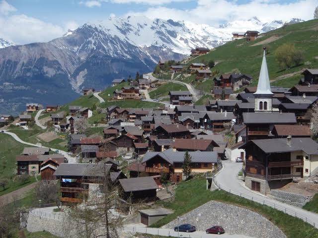 Les Gites Du Cairn Image