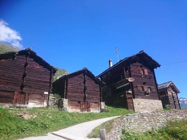 Pension du lac bleu mireille budts