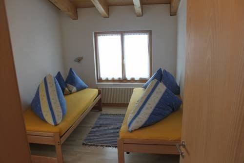 Ferienwohnung chesa vallese